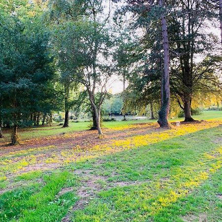 Gite Du Parc Du Moulin Du Pre Bavent Экстерьер фото
